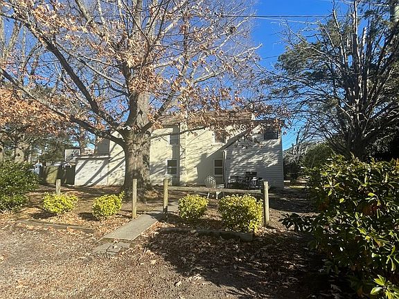 3rd image of 2584 Virginia Beach Blvd APT B