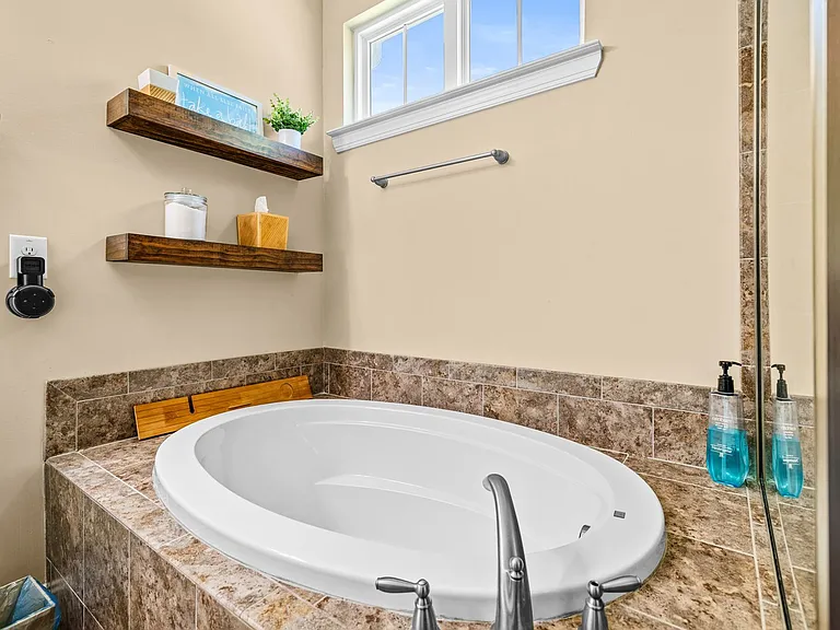 357 Belvedere Dr — Photo 34