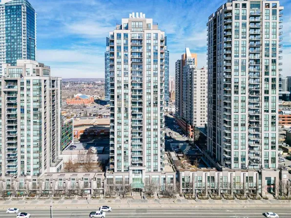 1118 S 12th Ave SW #708, Calgary, AB T2R 0P4