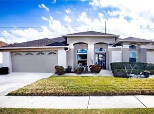 1814 Cattleman Dr, Brandon, FL 33511