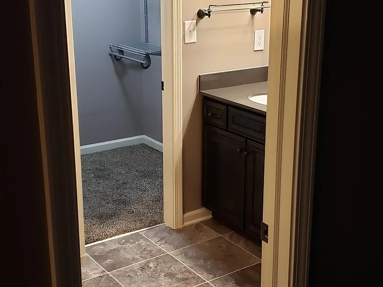 3409 Mechanicsburg Dr — Photo 37