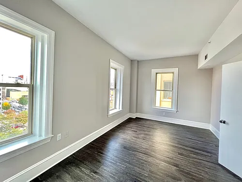 Floor plan 304