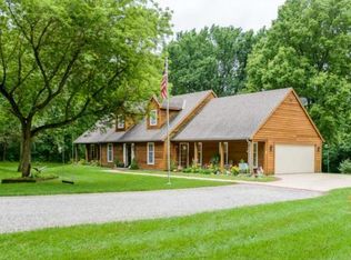 963 E 1338th Rd, Lawrence, KS 66046