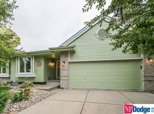 17201 M St, Omaha, NE 68135