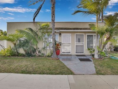 2122 Lomita Blvd, Lomita, CA, 90717