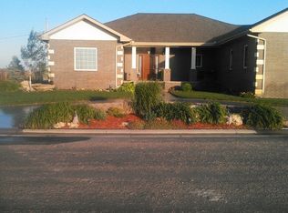 1464 Kuloko St, Pearl City, HI 96782