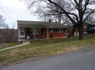 467 Cherryhill Rd NW, Roanoke, VA 24017