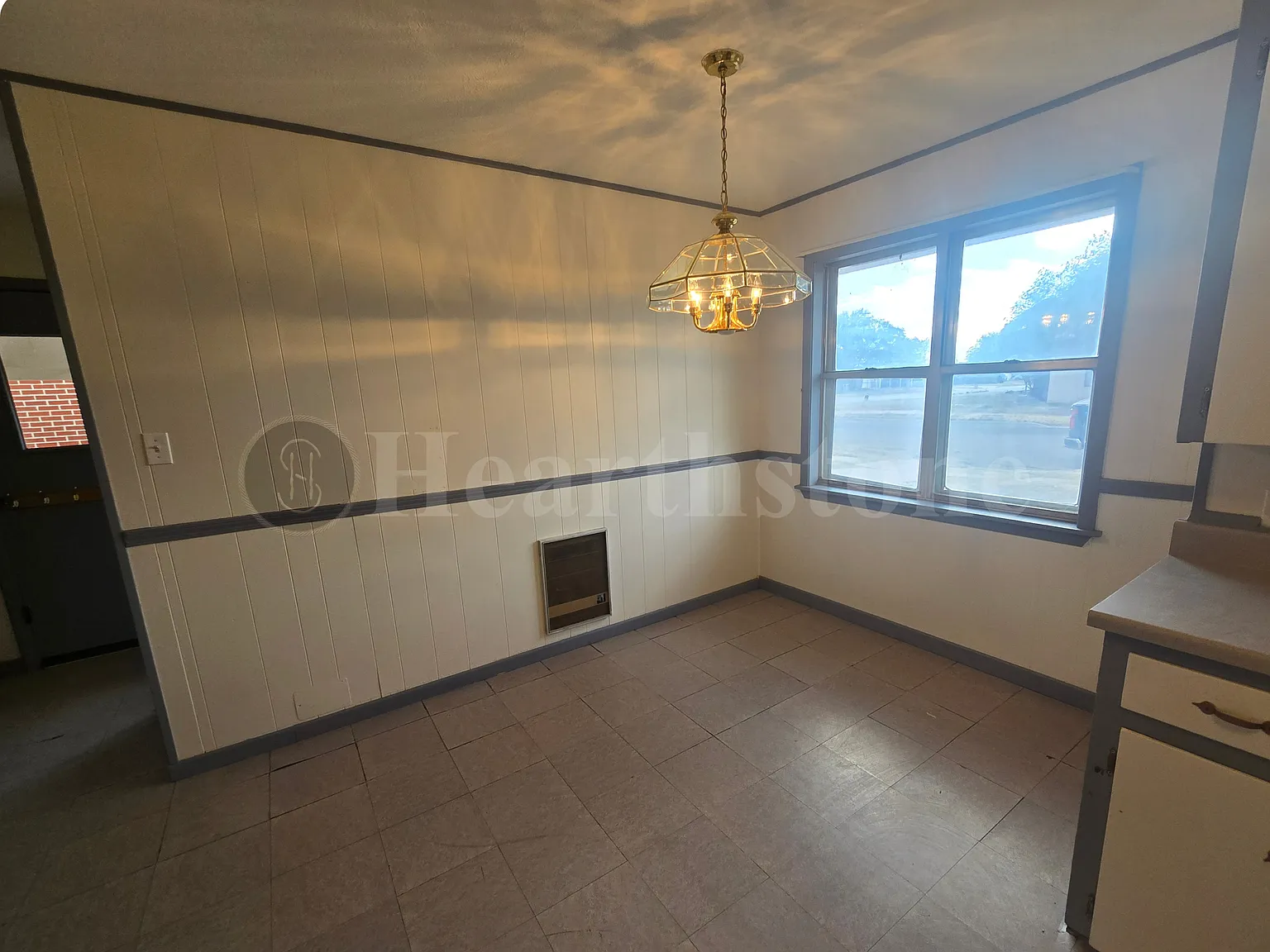 212 N Globe Ave - 1 — Photo 4