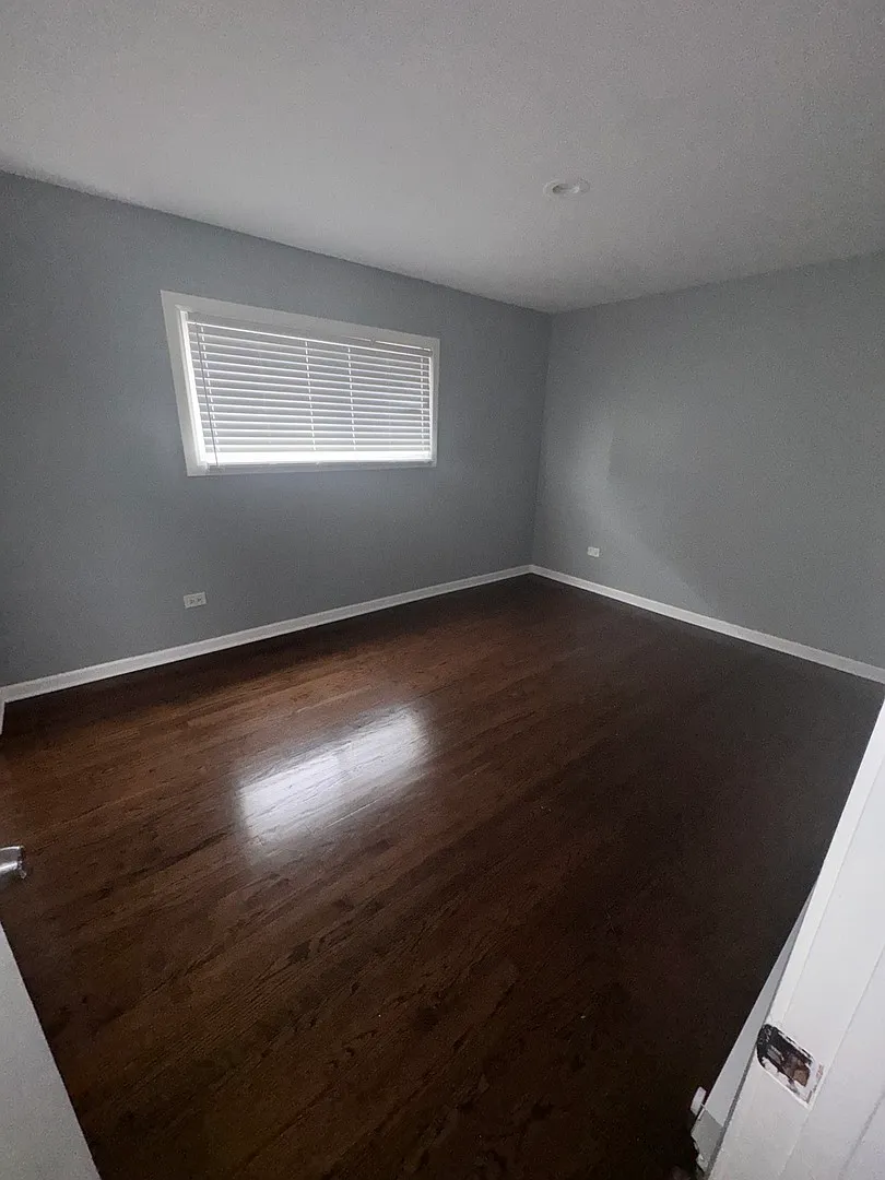 1021 S 16th Ave — Photo 4