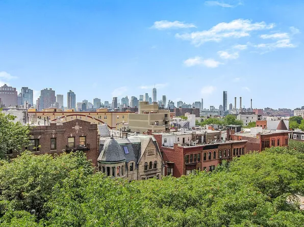 193 Clinton Ave #8B, Brooklyn, NY 11205