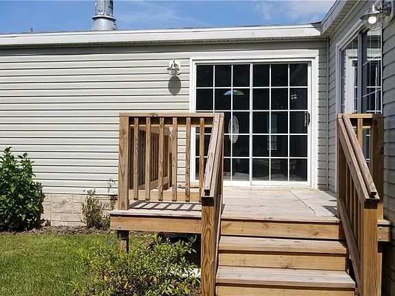 3rd image of 12106 Virginia Dr