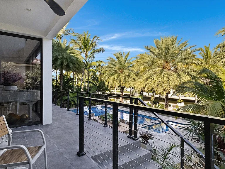 823 Ponce De Leon Dr — Photo 63