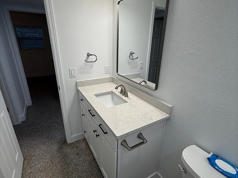 182 W Lakeview Ave — Photo 16