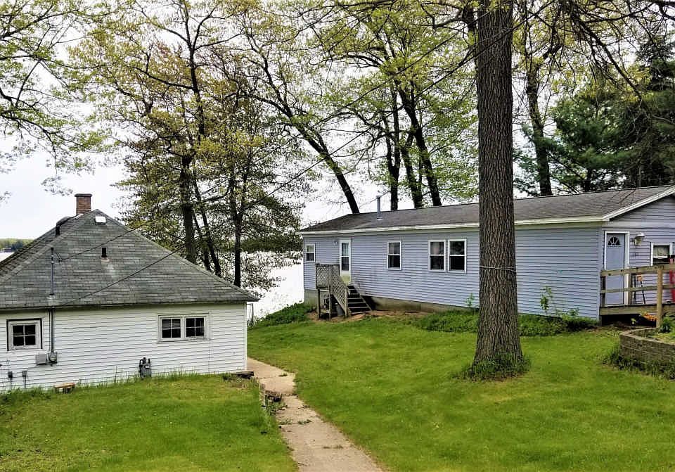 1st image of 1105 E Hess Lake Dr