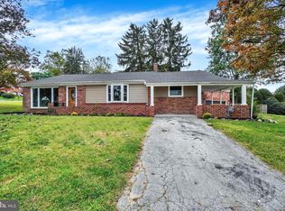 1000 Sundale Dr, York, PA 17402