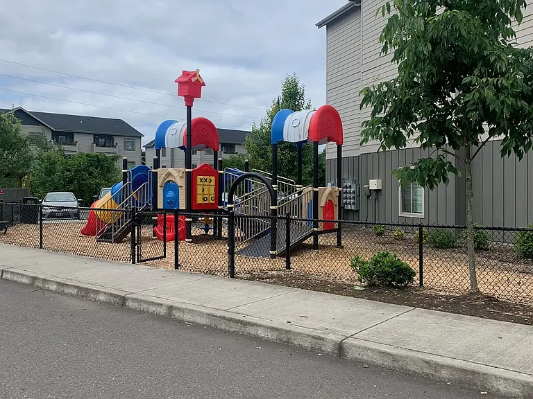 StoneBridge Crossing — Photo 15