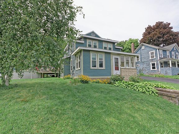 3rd image of 4 Johnny Cake Ln