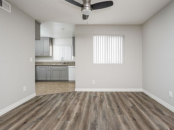 5th image of 321 N Cedar St #111