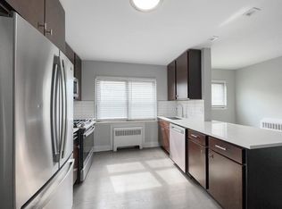 551 Sheridan Rd #A3, Evanston, IL 60202