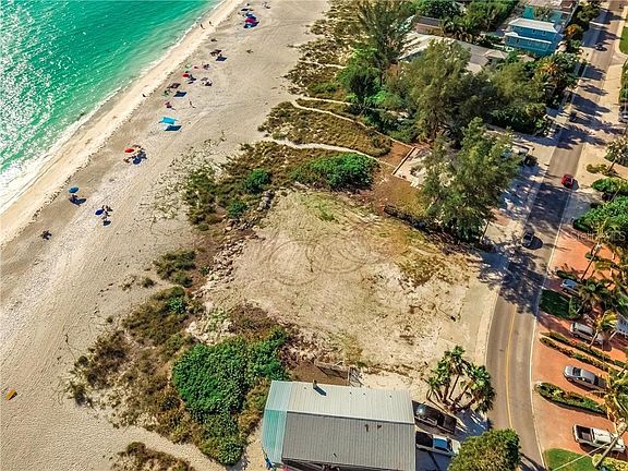4th image of 3220 Gulf Dr