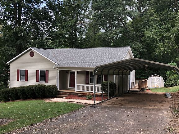 3rd image of 162 Myers St