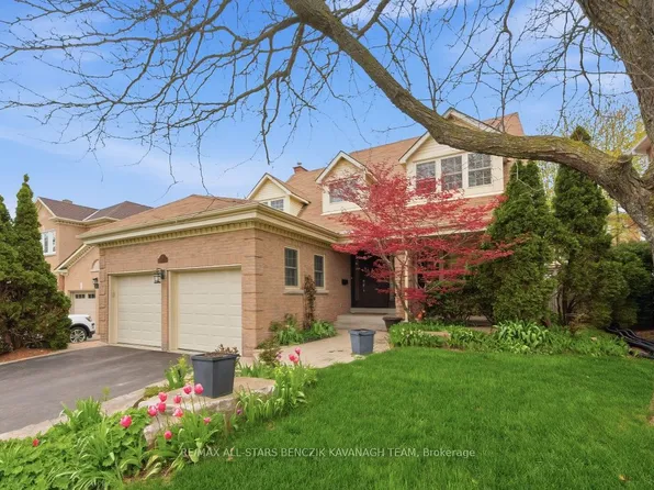 116 Longwater Chase, Markham, ON L3R 6C4