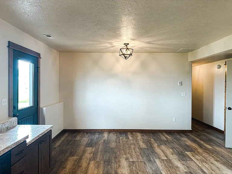 86 Tuke Ln #B — Photo 9