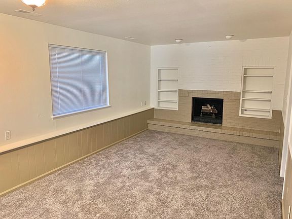 5th image of 709 Buckhorn Mountain Ct
