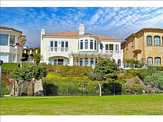 3rd image of 22 Ritz Cove Dr