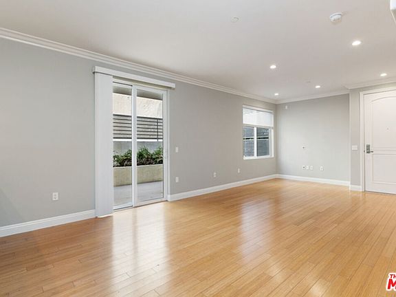 2nd image of 1283 Havenhurst Dr Unit 103