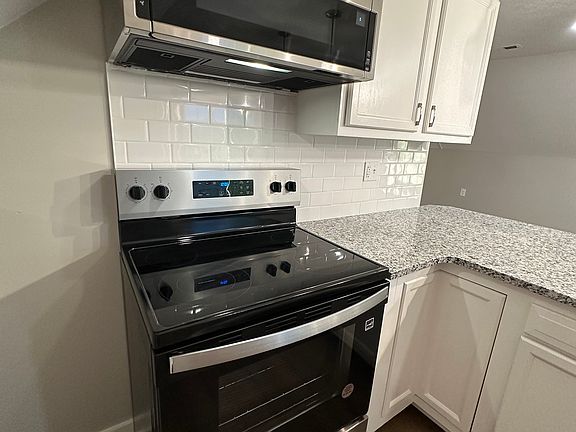 2nd image of 63 E Poplar St #B