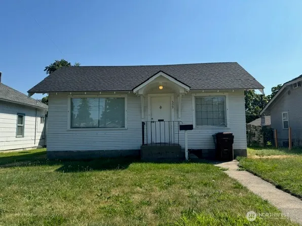 609 S 16th Avenue, Yakima, WA 98902