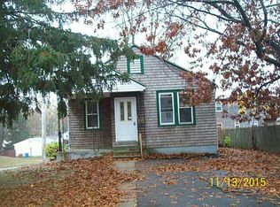 74 Gordon St, Cranston, RI 02910