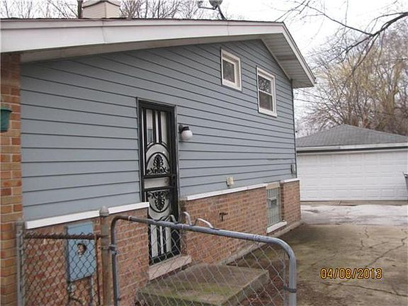 2nd image of 16316 Plymouth Dr