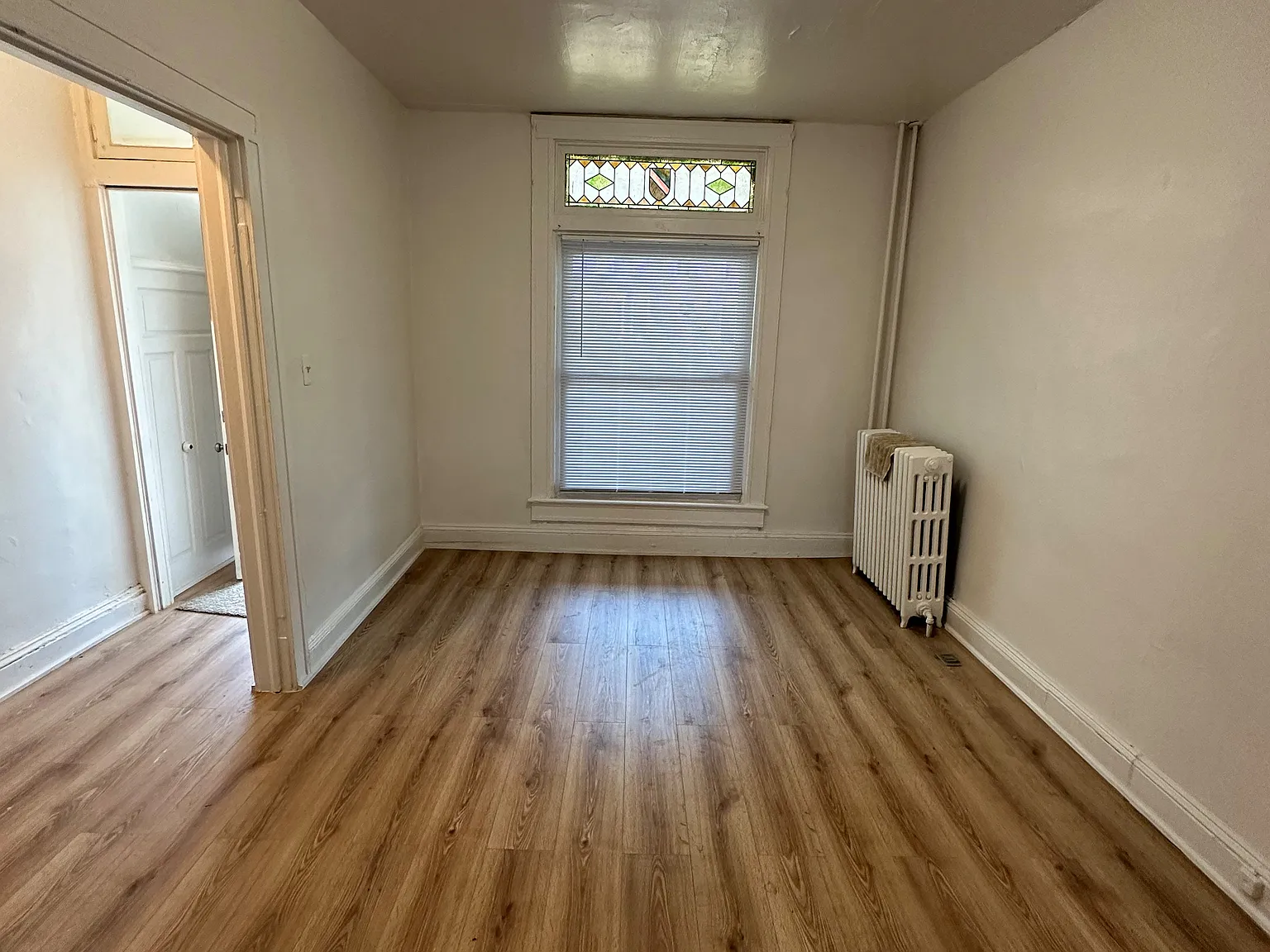 3 bed, 1.0 bath, $1,500 — Photo 3