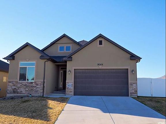 3rd image of 5001 W Wild Mare Way