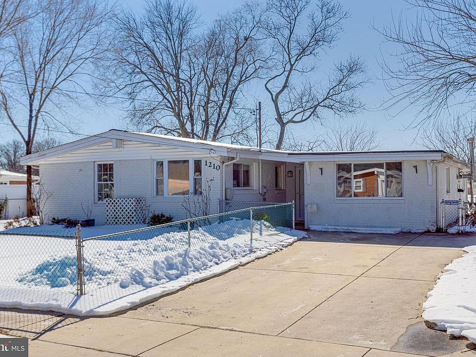 1st image of 1210 Cathedral Dr