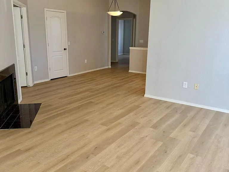 1411 E Orangewood Ave #212 — Photo 6