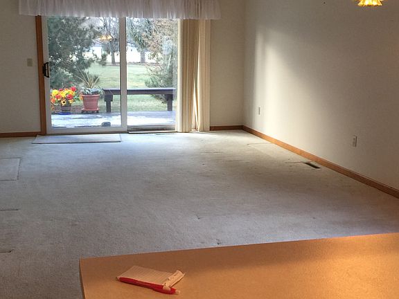 2nd image of 57 Wilshire Dr
