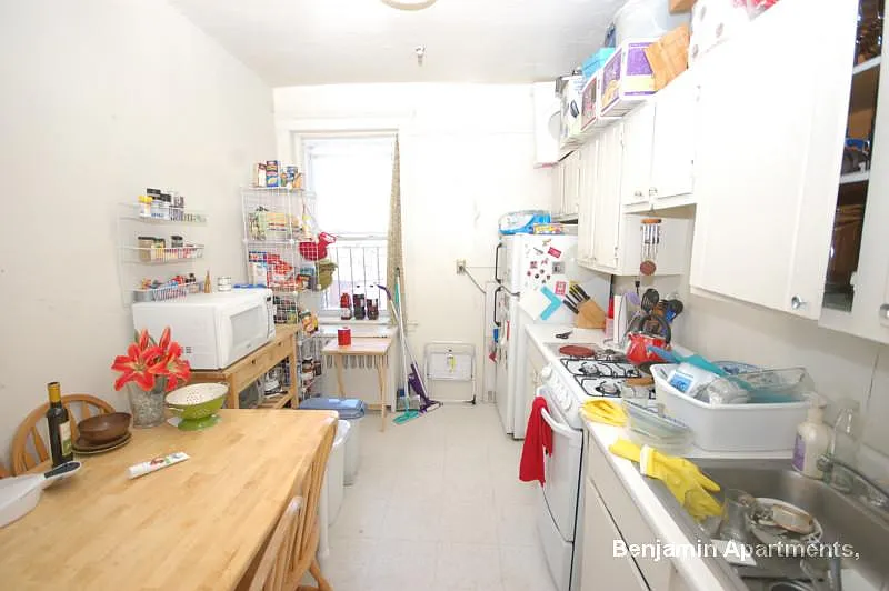 2 bed, $2,475 — Photo 2