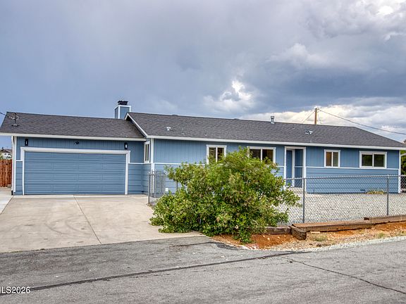 2nd image of 2240 Pawnee Way