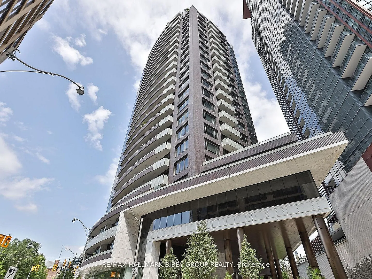 The Florian In Yorkville — Photo 1