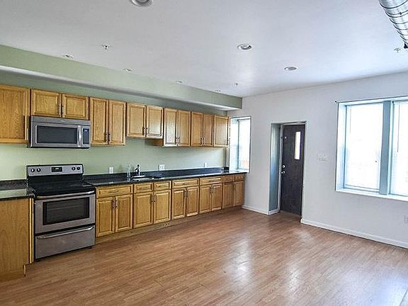 4th image of 118 S 46th St #1A