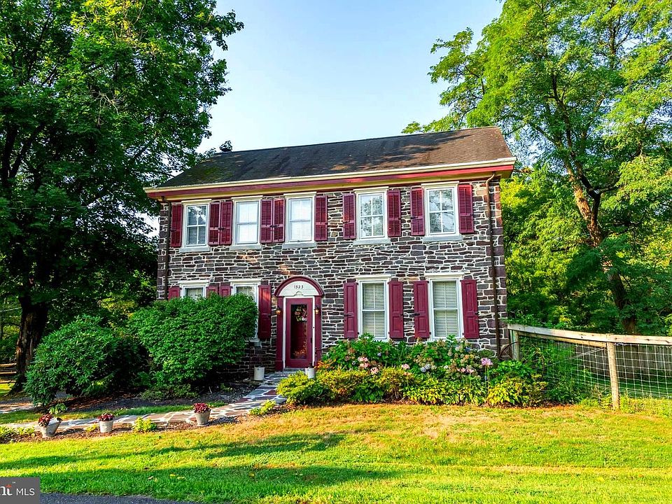 1st image of 1323 Old Sumneytown Pike