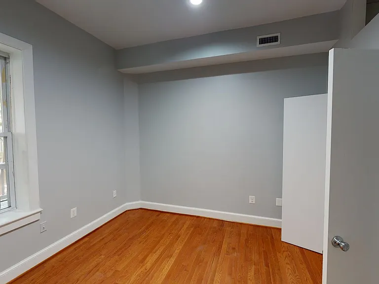 1312 Park Rd NW #1 — Photo 10