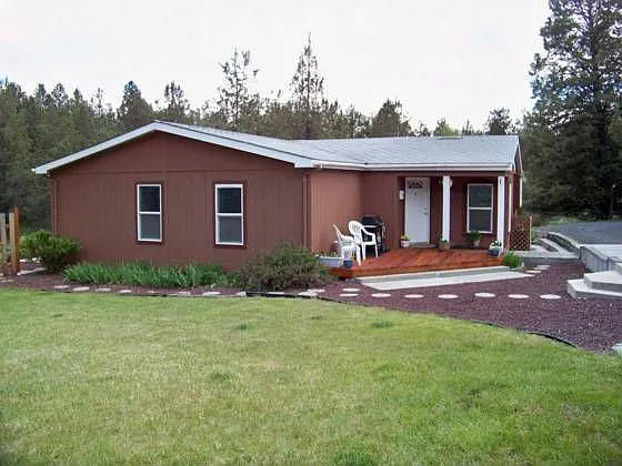 2550 Pine Grove Rd photo 1
