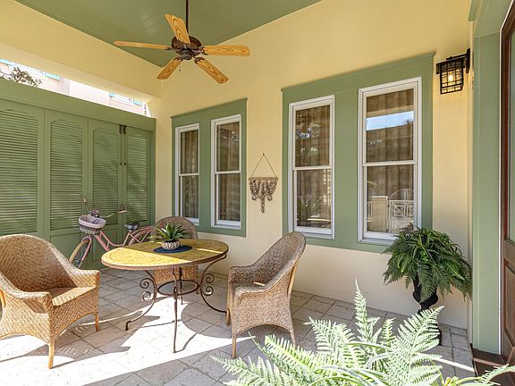 3rd image of 190 Rue Caribe