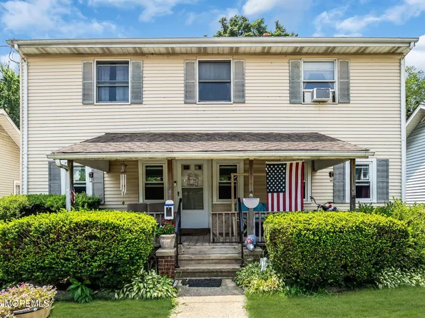 16 Hull Avenue, Freehold, NJ 07728