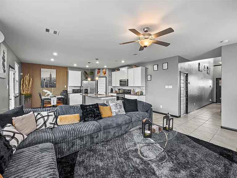 12312 Swae Lee St — Photo 16