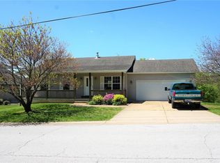 1247 Crystal Heights Dr, Crystal City, MO 63019